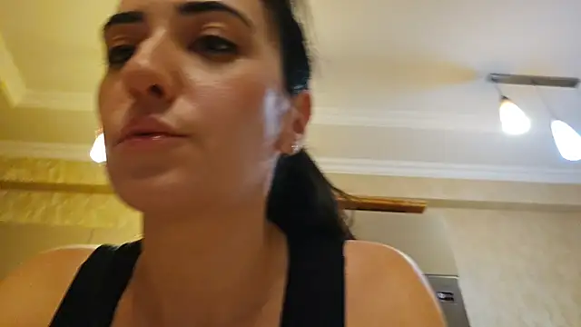 Snapshot of AlejandraDelaney chatting on 12.26.24 AlejandraDelaney online show from 12.26.24