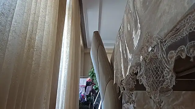 Snapshot of AlejandraDelaney chatting on 01.31.25 AlejandraDelaney online show from 01.31.25