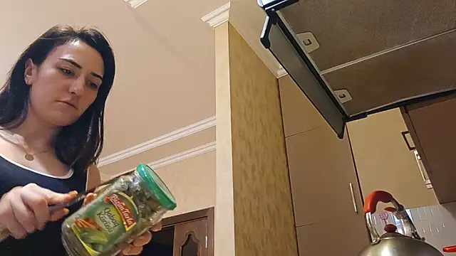 Snapshot of AlejandraDelaney chatting on 02.07.25 AlejandraDelaney online show from 02.07.25