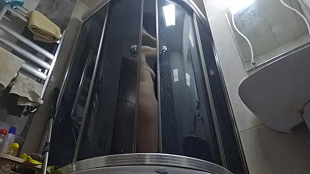 Snapshot of AlejandraDelaney chatting on 02.10.25 AlejandraDelaney online show from 02.10.25