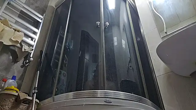 Snapshot of AlejandraDelaney chatting on 03.16.25 AlejandraDelaney online show from 03.16.25