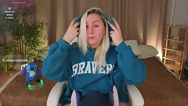 Snapshot of Debbie_Taylor chatting on 02.07.26 Debbie Taylor online show from 02.07.26