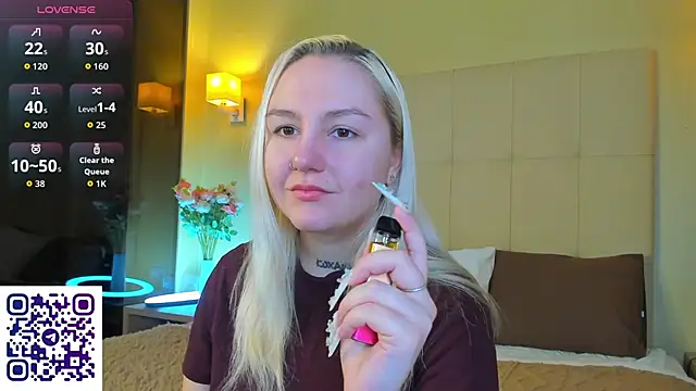 Snapshot of Debbie_Taylor chatting on 03.29.26 Debbie Taylor online show from 03.29.26