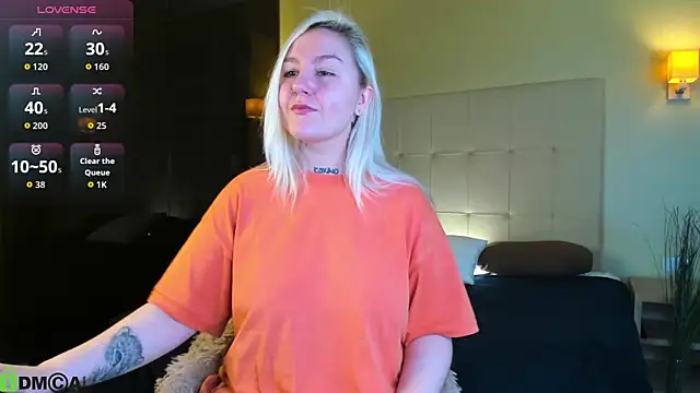 Snapshot of Debbie_Taylor chatting on 04.12.26 Debbie Taylor online show from 04.12.26