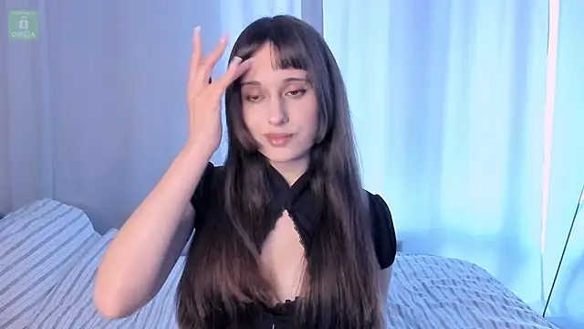 Snapshot of erika_hoiree chatting on 06.21.26 erika hoiree online show from 06.21.26
