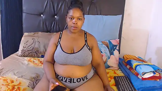 Snapshot of BigbootyNickyx chatting on 01.18.26 BigbootyNickyx online show from 01.18.26