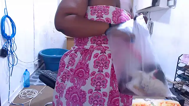 Snapshot of BigbootyNickyx chatting on 02.10.26 BigbootyNickyx online show from 02.10.26