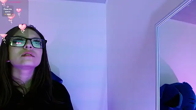 Aurora blossom   online show from 01.31.25