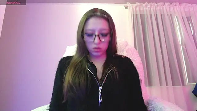 Aurora blossom   online show from 09.10.25