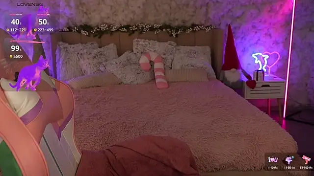 Snapshot of HaylaAmber chatting on 12.15.24 HaylaAmber online show from 12.15.24