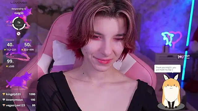 Snapshot of HaylaAmber chatting on 12.23.24 HaylaAmber online show from 12.23.24