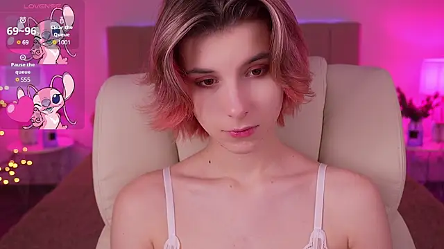 Snapshot of HaylaAmber chatting on 01.18.25 HaylaAmber online show from 01.18.25