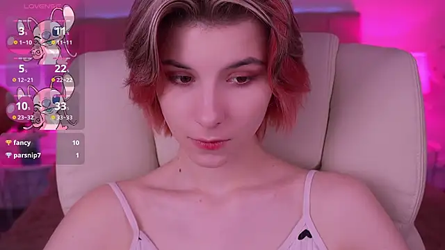 Snapshot of HaylaAmber chatting on 02.17.25 HaylaAmber online show from 02.17.25