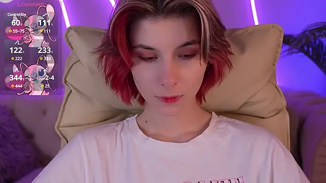 Snapshot of HaylaAmber chatting on 02.25.25 HaylaAmber online show from 02.25.25