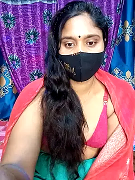 Hot Maleka online show from 02.04.25