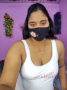Hot Maleka online show from 11.04.25
