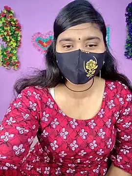 Hot Maleka online show from 12.14.25