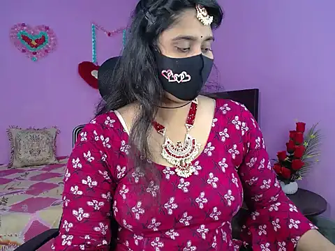 Hot Maleka online show from 02.23.26