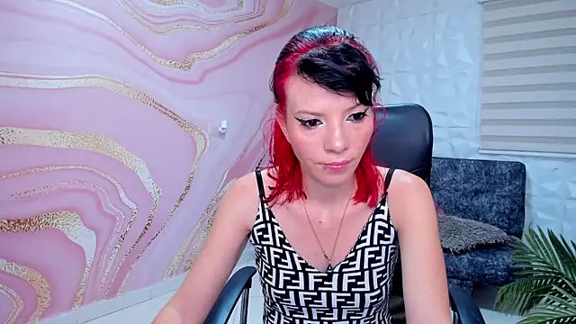 DanaaRey online show from 02.28.25