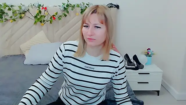 Snapshot of Incredible_Ariela chatting on 03.07.26 Incredible Ariela online show from 03.07.26