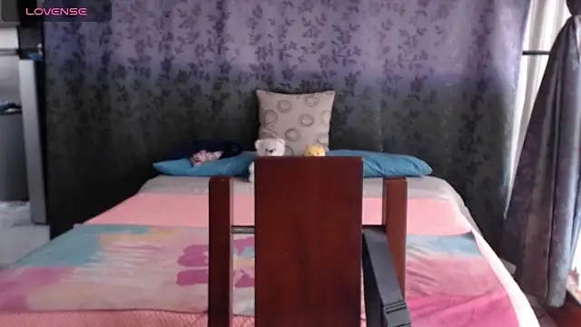 Snapshot of miia-big1boobs_ chatting on 02.11.26 miia-big1boobs online show from 02.11.26