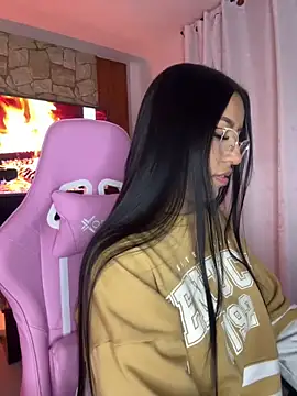 Tamara Roberts1 online show from 01.29.25