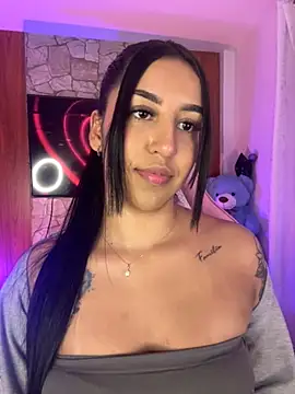 Tamara Roberts1 online show from 11.20.25