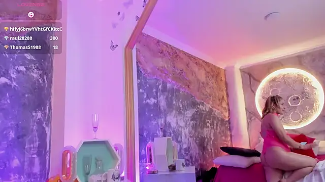 AuroraRojas online show from 03.08.25