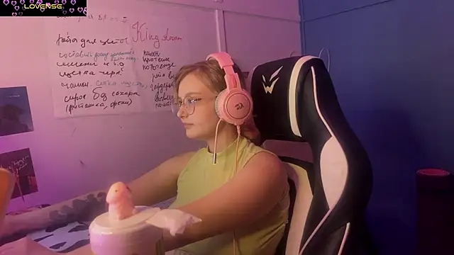 JacyWinslat online show from 03.06.25