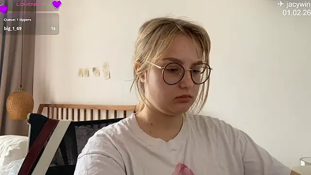 JacyWinslat online show from 02.01.26