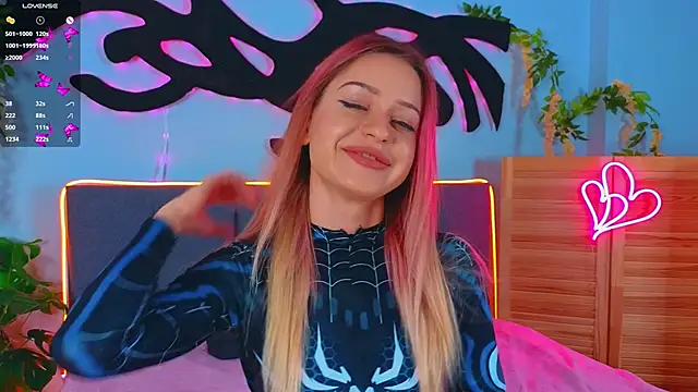 AlinaWalters online show from 09.22.25