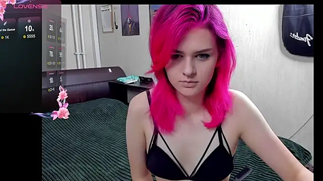 JulieTaylors online show from 09.23.25