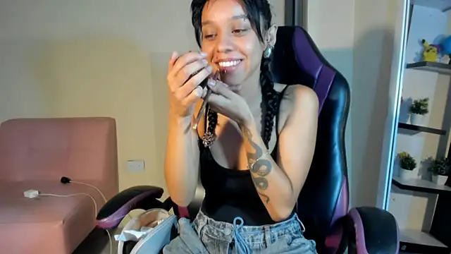 ladynemesis online show from 12.17.24