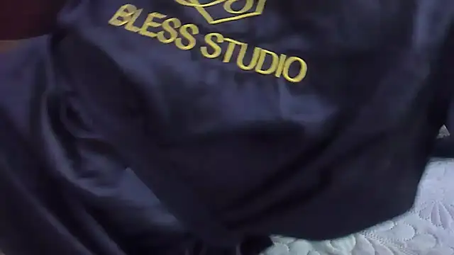 TiaraRosse online show from 02.21.25