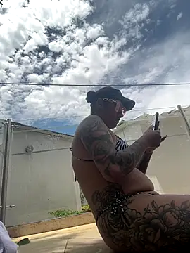 Cafeziitha02 online show from 09.28.25