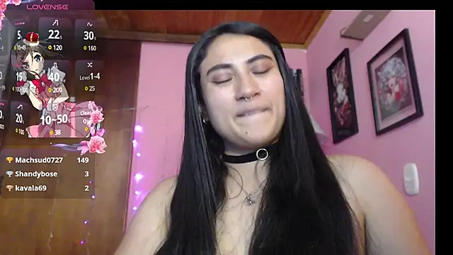 bunnyemilyrose36 online show from 12.12.24