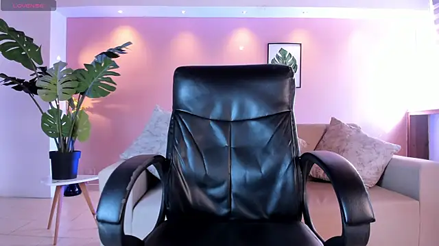 Aaron Scoot online show from 01.20.25