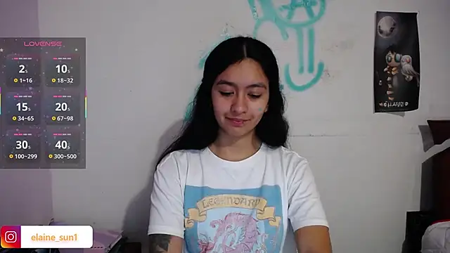 Snapshot of elaine_sun chatting on 03.04.25 elaine sun online show from 03.04.25