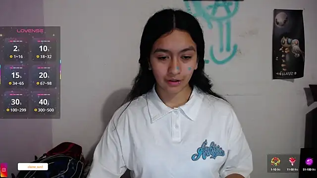 Snapshot of elaine_sun chatting on 03.06.25 elaine sun online show from 03.06.25