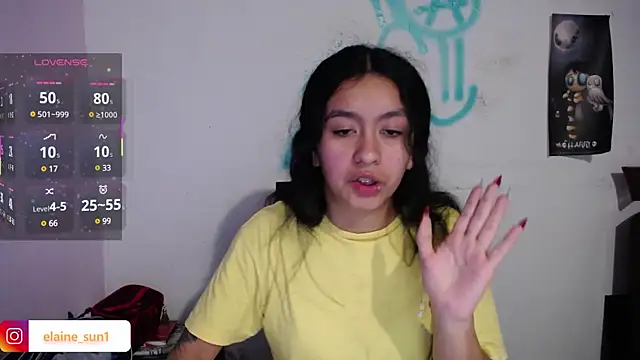 Snapshot of elaine_sun chatting on 03.07.25 elaine sun online show from 03.07.25