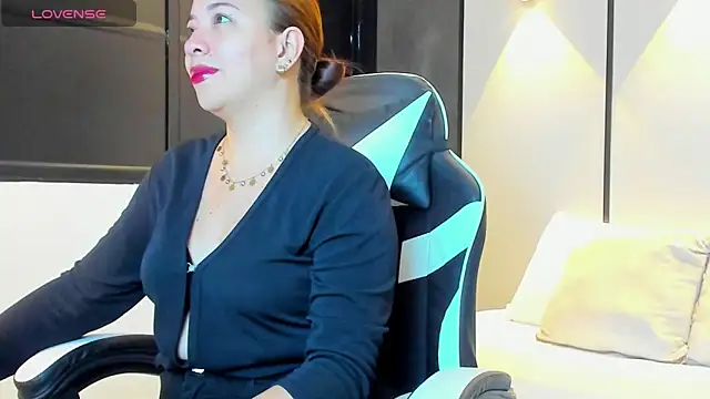 alma fenix online show from 10.14.25