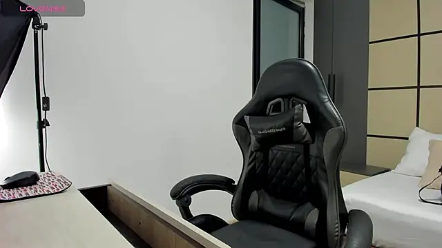 alma fenix online show from 03.24.26