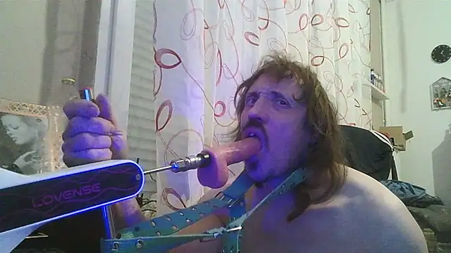 cyril020202 online show from 12.05.25