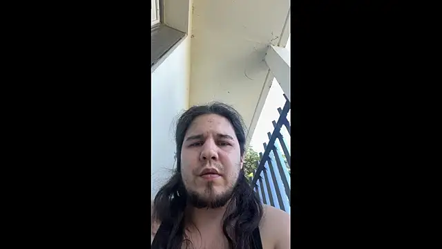 Snapshot of bananahot31 chatting on 04.15.26 bananahot31 online show from 04.15.26