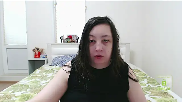 cute and hot online show from 01.19.25