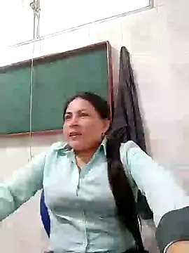 Snapshot of Norve26 chatting on 12.12.24 Norve26 online show from 12.12.24