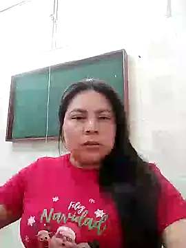 Snapshot of Norve26 chatting on 12.21.24 Norve26 online show from 12.21.24