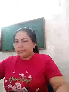 Snapshot of Norve26 chatting on 12.24.24 Norve26 online show from 12.24.24