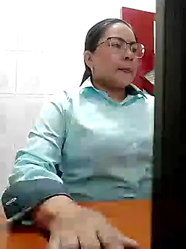 Snapshot of Norve26 chatting on 01.30.25 Norve26 online show from 01.30.25