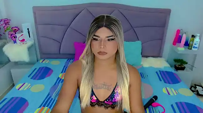 party duo trans online show from 03.15.25